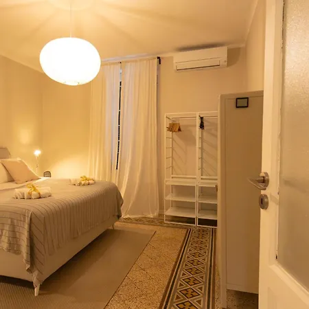 Casa Di Leonardo Elegant & Comfort Apart-hotel Bari