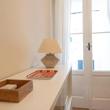 Lägenhetshotell Casa Di Leonardo Elegant & Comfort Bari