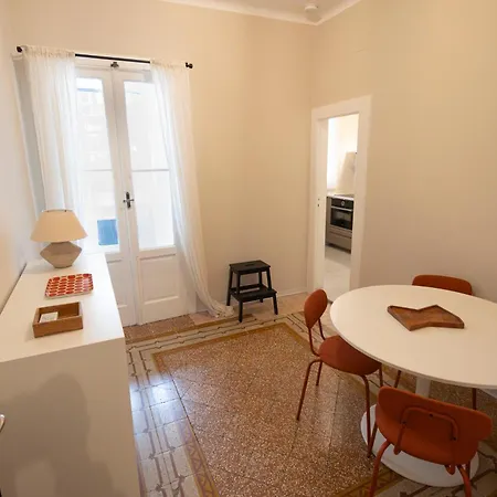 Casa Di Leonardo Elegant&comfort 3* Bari