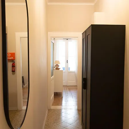 Lägenhetshotell Casa Di Leonardo Elegant & Comfort Bari