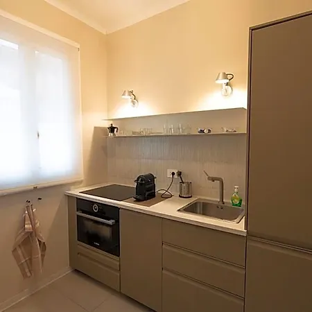 Casa Di Leonardo Elegant & Comfort 3* Bari