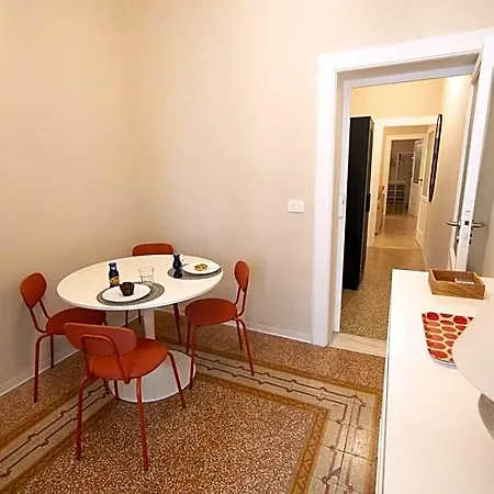 Casa Di Leonardo Elegant & Comfort Lägenhetshotell